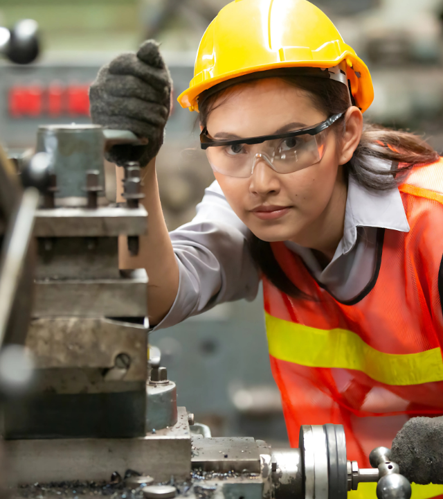 hrinfinityksa.com-Industry-segment-operation&maintenence-featured